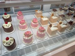 -好利来(上海长宁龙之梦店)
