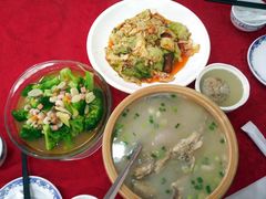 -石家饭店中市店