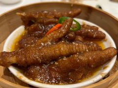 蜜汁蒸凤爪-白天鹅宾馆-宏图府餐厅
