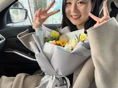 -上海宝宁宝马4S店