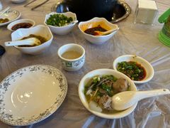 -鲁朗纳麦石锅鸡庄园