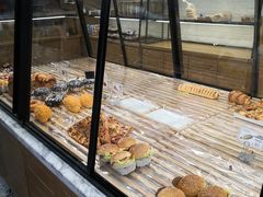 面包甜点陈列柜-聚香园(北濠桥店)
