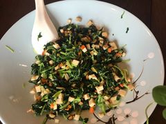 马兰头炒豆腐干-盐官日光域房车营地·有盐餐厅