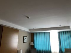 -海创大连科技交流中心(海事大学地铁站店)