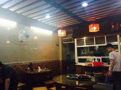 大堂-碳炉海鲜烧烤·1992(北京路店)