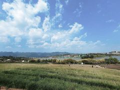 -美人鱼悬崖海景餐厅(鹿嘴山庄店)