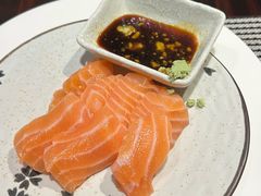-广州万富希尔顿酒店·感趣自助餐厅·金秋蟹宴生蚝海鲜刺身