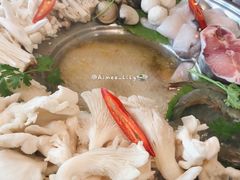 冬阴功汤火锅-Thai Market Restaurant( 04 Tran Quoc Toan)