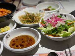 餐前小菜-本家韩国烤肉(青岛万象城店)