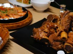 -关东小磨东北菜(上海长风大悦城店)