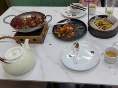 -楚山晓·湖北菜(武汉光谷K11店)