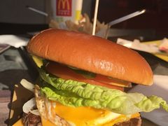 -麦当劳(新王府井店)
