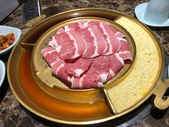 -猪啊牛呀羊啊铜盘烤肉(正大广场店)