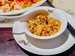 铜锅牛肝菌土豆炒饭-蔼若春.传承三十年云南菜(金碧公园店)