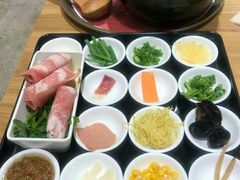 -妈妈故事米线(市府恒隆店)