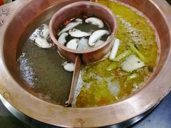 -滇釜火锅·能喝汤的火锅(车公庄店)