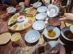 -怪噜范·老贵阳街头名小吃(鸿通城店)