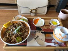 -桃花丼烧肉饭(凯丹商场店)