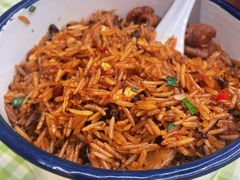 霸缸肥肠饭-鸿先阁·干煸虾(星沙店)