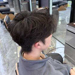 -藤野造型烫染·漂发