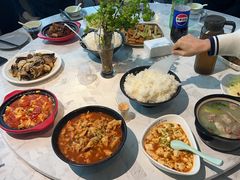 -小小饭店·休闲农庄·安吉松树林里的农家菜