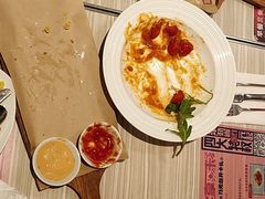 -必胜客(绿地新都会店)