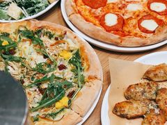 -城市大道红炉披萨烘焙坊