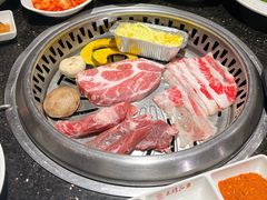 -木槿花韩式炭烤·熟成肉工坊(孙文东路店)