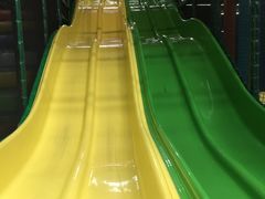 -蒙特利亲子乐园