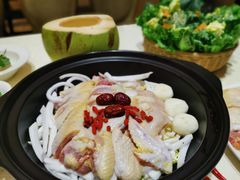 椰子鸡煲-海南椰子鸡餐厅(三亚湾红树林店)