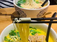 经典酸辣雪花肥牛面-和府捞面(壹方天地店)