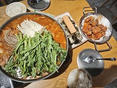 -雅米家韩食小馆(高新万达店)