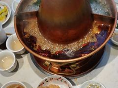 鸳鸯锅-东门口·鲜爆肚涮肉·烧烤(老门东店)