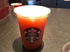 冰摇桃桃乌龙茶-星巴克(苏州昆山花桥游站店)