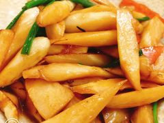 油焖皎白-75幢私房菜馆