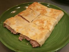 京葱牛肉饼-君悦酒店·1881·北京烤鸭