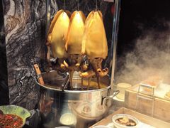 -雍容荟帝王蟹活龙虾展台自助(IFS黑金店)