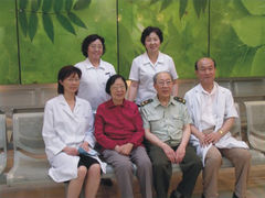-上海和平眼科医院