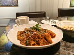 -LESCEDARS Brasserie Bistro香柏树