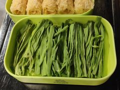 -钢管厂五区小郡肝串串香(南山店)