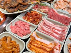 -梨花自助烤肉(西三旗万象汇黑金店)