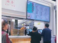 -弄堂咪道-饭香·面香·馄饨香(汇锦广场店)