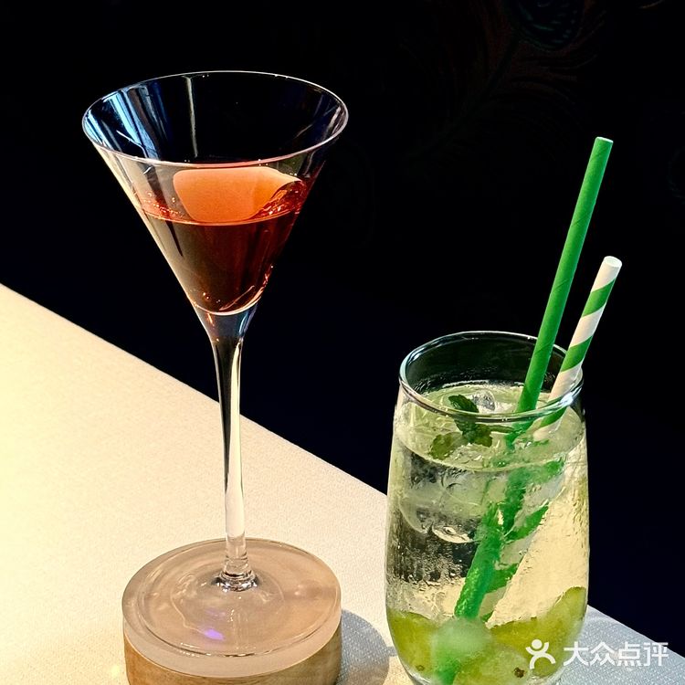 南京地标餐厅告白?这份“金陵热恋”攻略请收下