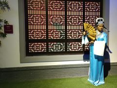 -金石蜡像馆