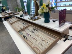 -无界眼镜MaxLess(南翔印象城店)
