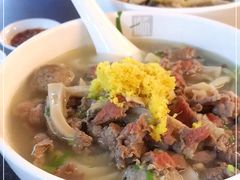 -潮镇老尾牛杂(环城西路店)