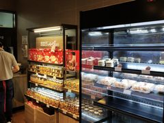 面包甜点陈列柜-85度C(上海秀沿路店)