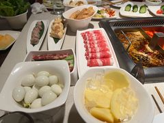 -海底捞火锅鲜切牛肉主题店(长寿路店)