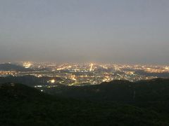 -定都峰