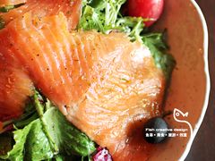 烟熏三文鱼色拉-La Tavernetta(Bar à Vin)(乌鲁木齐路店)